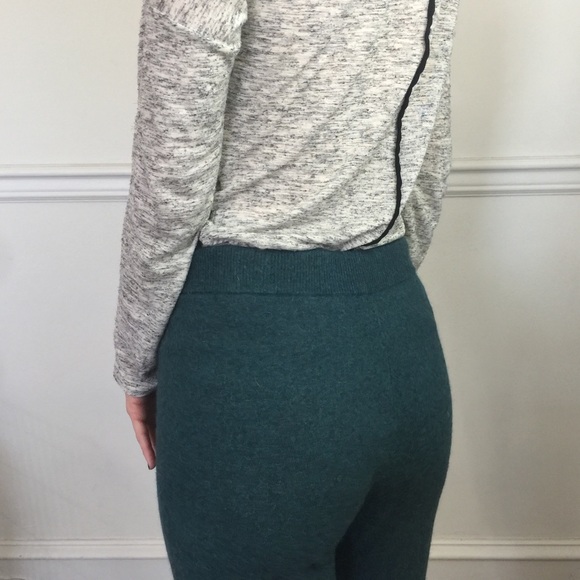 Elliot Lauren Teal Fuzzy Cropped Jogger Pants - Picture 4 of 8
